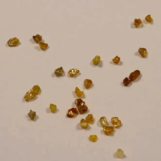 1x Natural Rough Diamond ~ 1.5mm - 2mm ~ Fancy Yellow